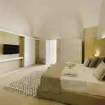 Masseria Paralupi לצ'ה