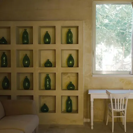 Masseria Paralupi Alojamento de Acomodação e Pequeno-almoço 4*