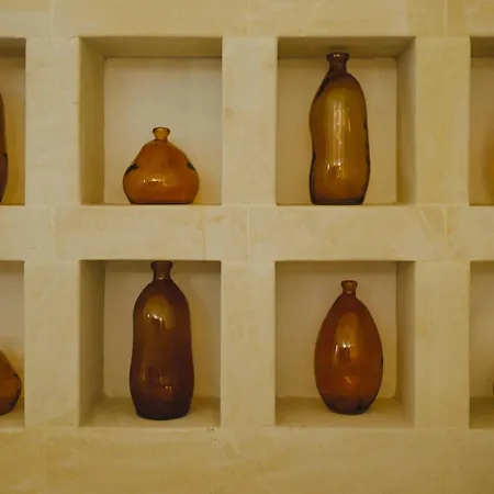 לינה וארוחת בוקר Masseria Paralupi 4*