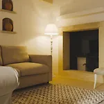 Masseria Paralupi 住宿加早餐酒店