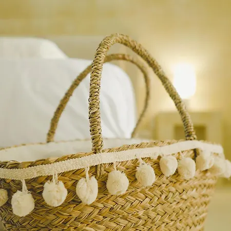 Bed and breakfast Masseria Paralupi 4*